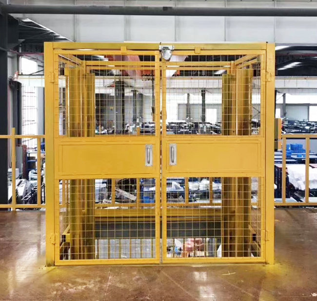 永修智能导轨式升降机亮相