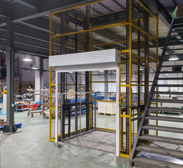 永修食品厂物料提升